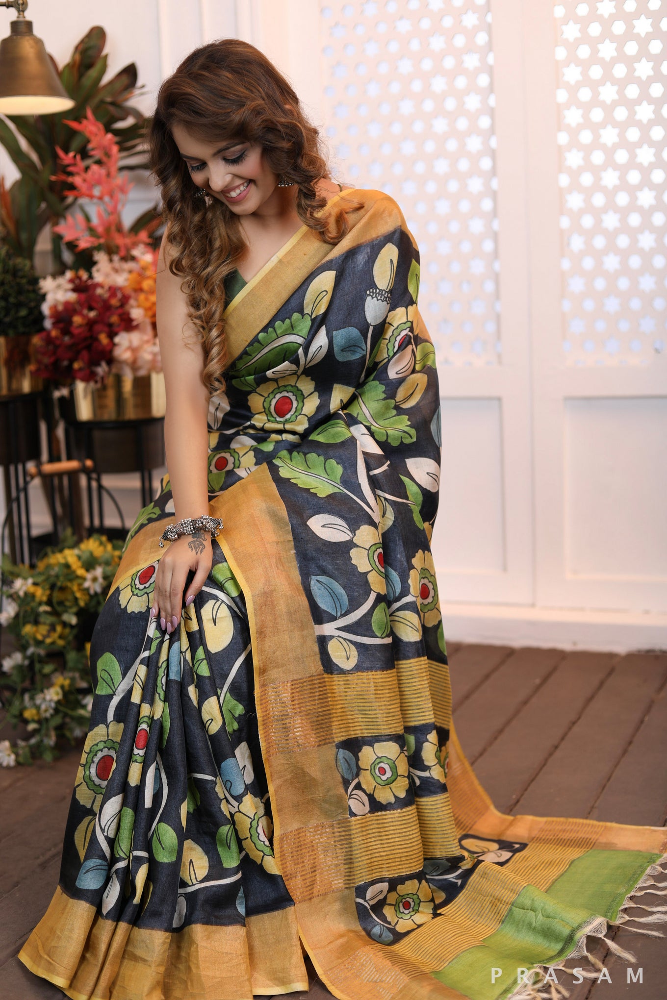 Golden Elegance Cultural ethnic dark grey hand painted kalamkari floral silk saree