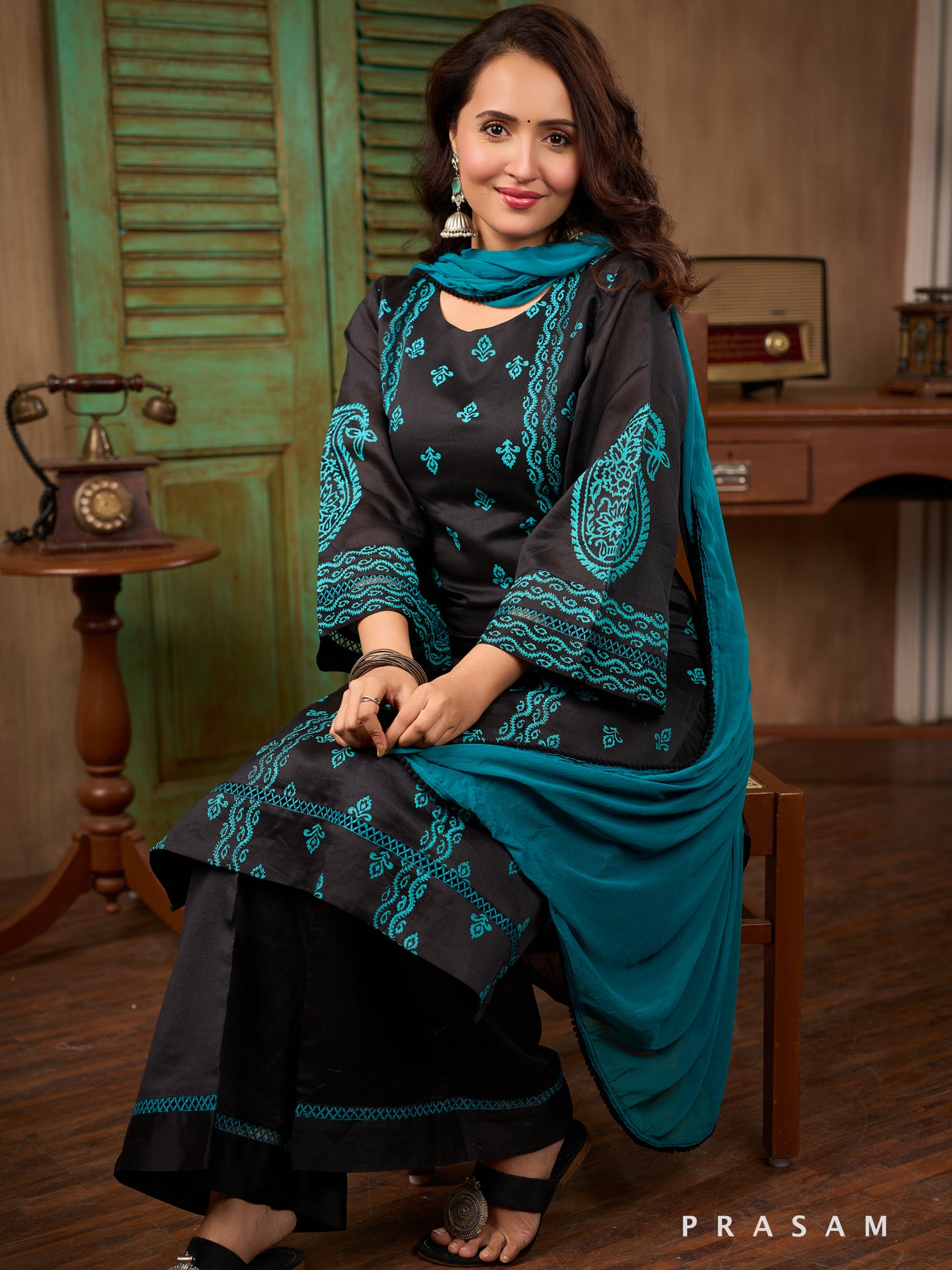 Neel Tara Chanderi Kurta Set