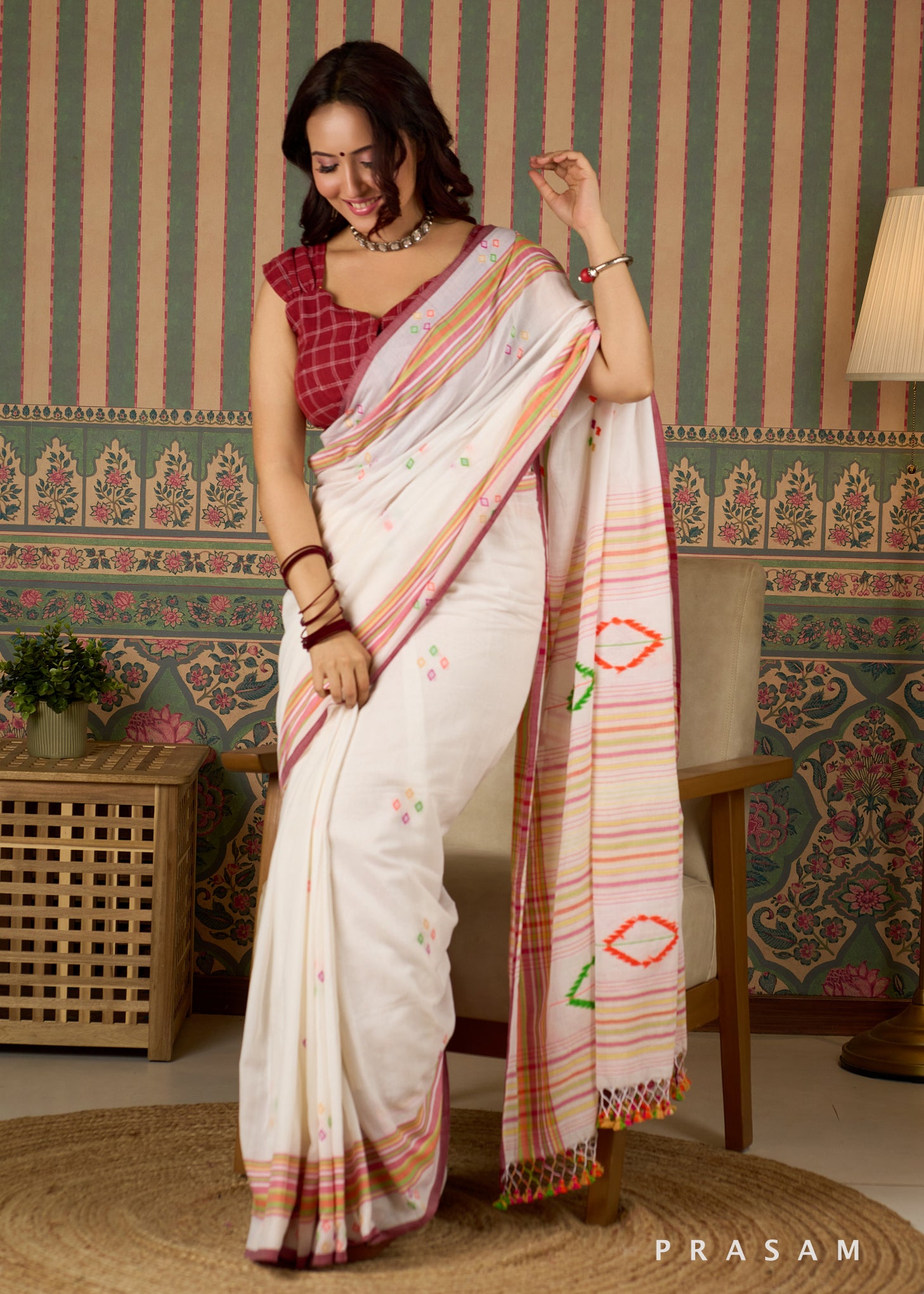 Thread Confetti Handwoven Cotton Saree