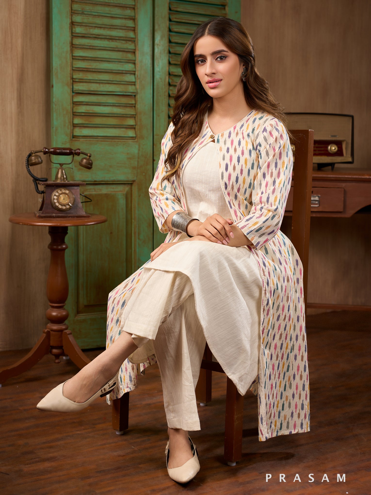 Daydream Canvas Cotton Kurta Set