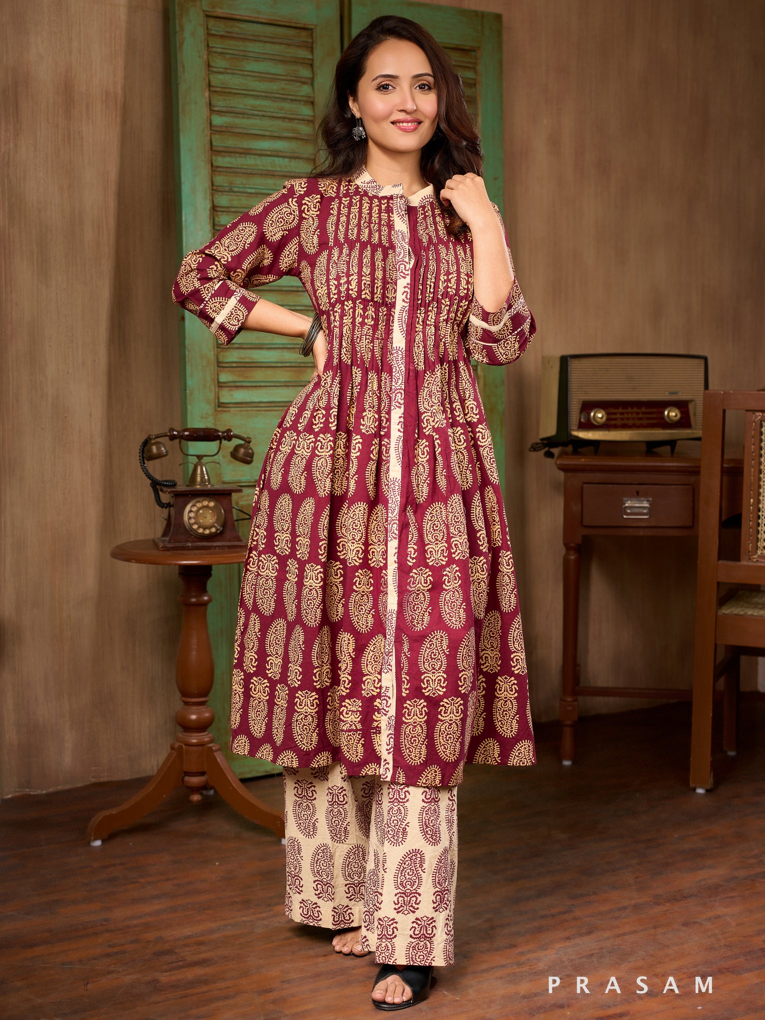 Vamika Splendor Ajrakh Kurta Set