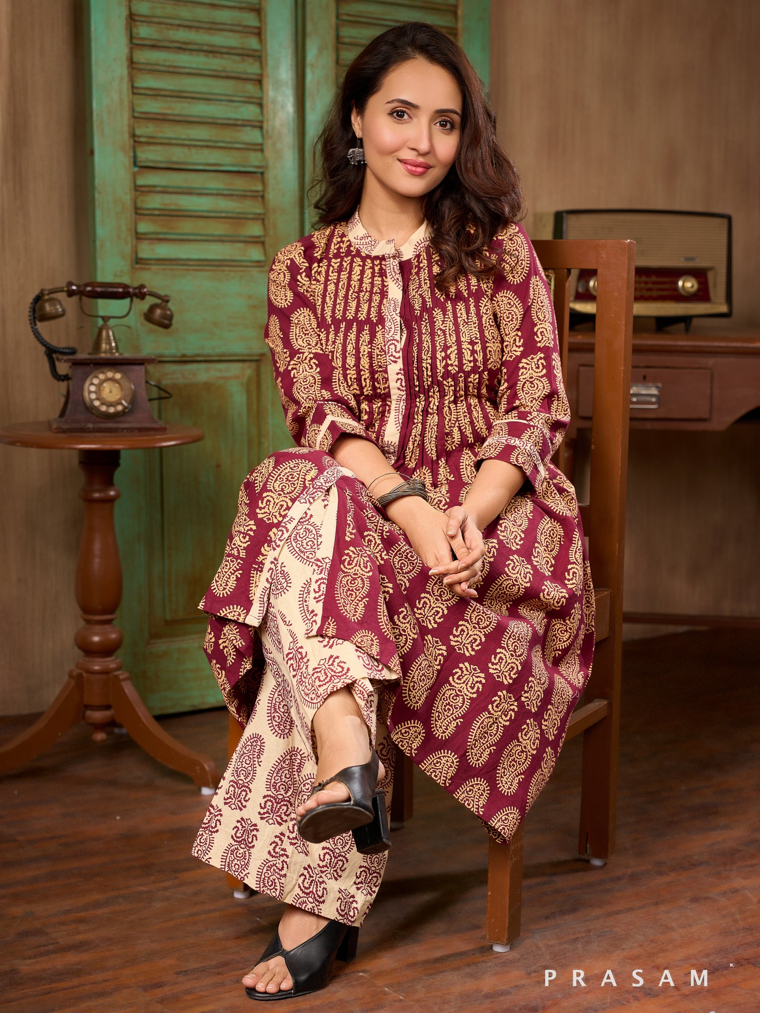 Vamika Splendor Ajrakh Kurta Set