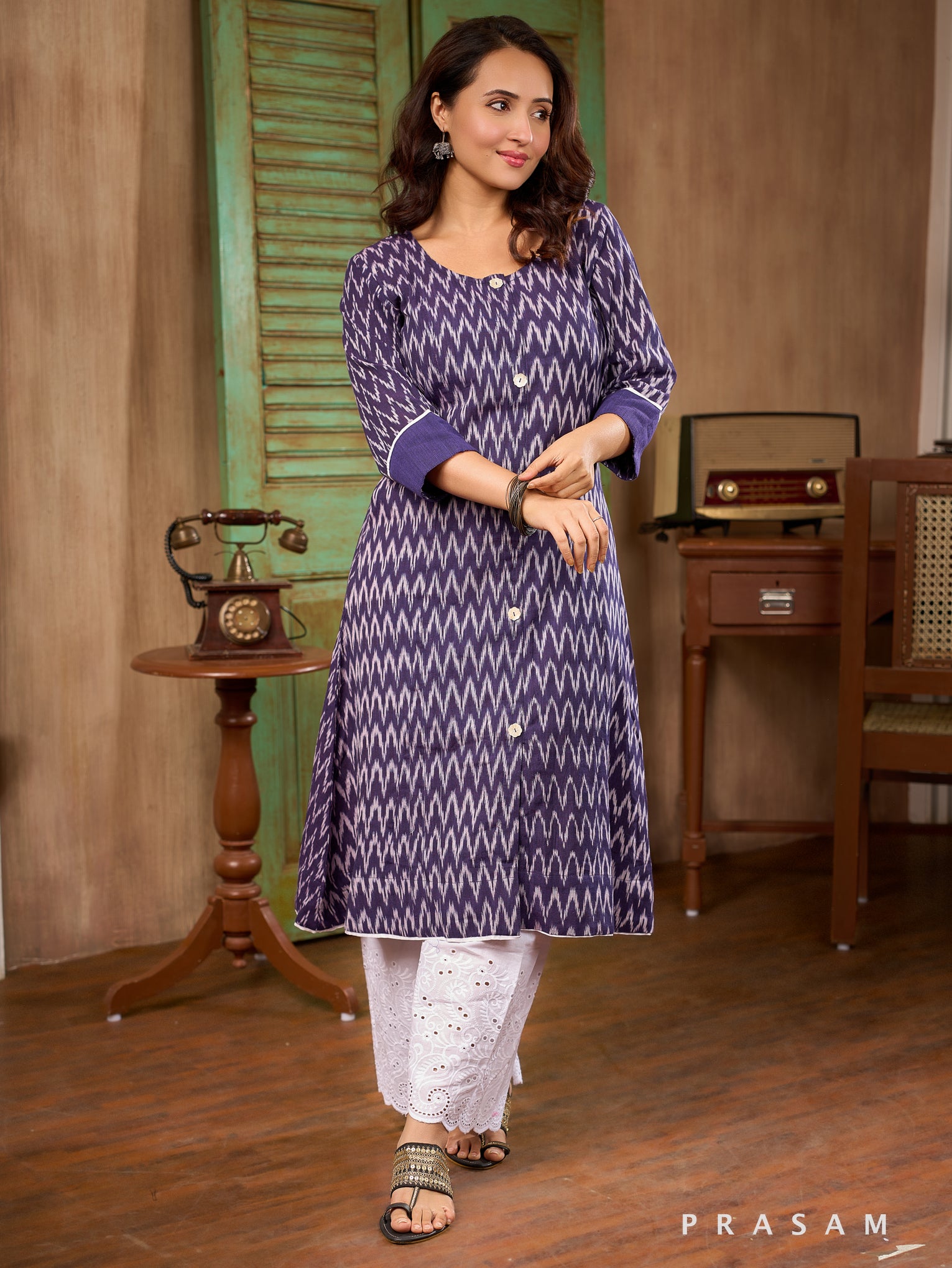 Amethyst Aura Ikat Kurti