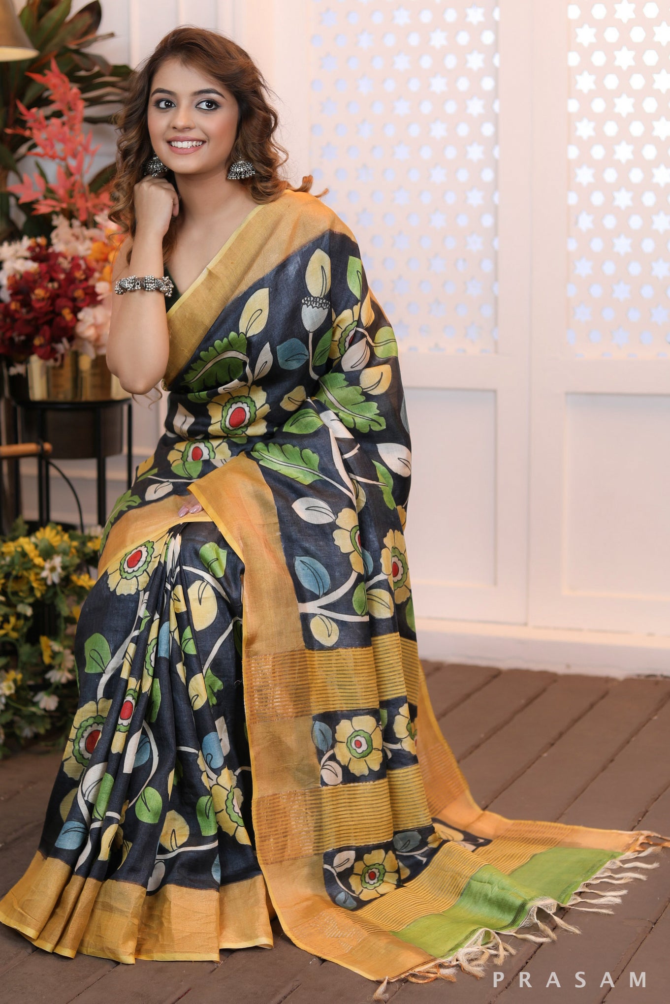 Golden Elegance Cultural ethnic dark grey hand painted kalamkari floral silk saree