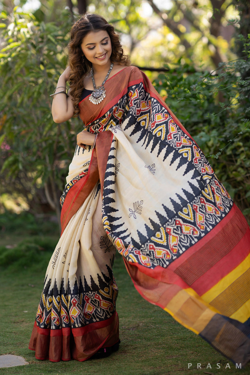 Pavitra traditional print pure silk saree