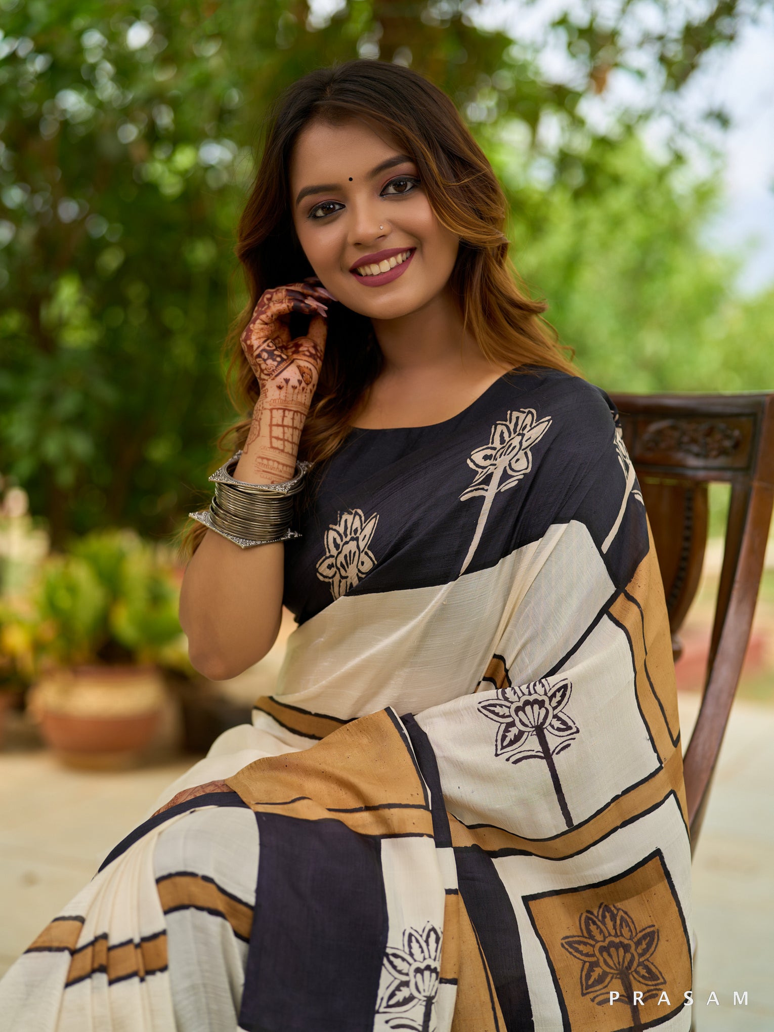 Graphite Garden Abstract Blooms Pure Silk Saree