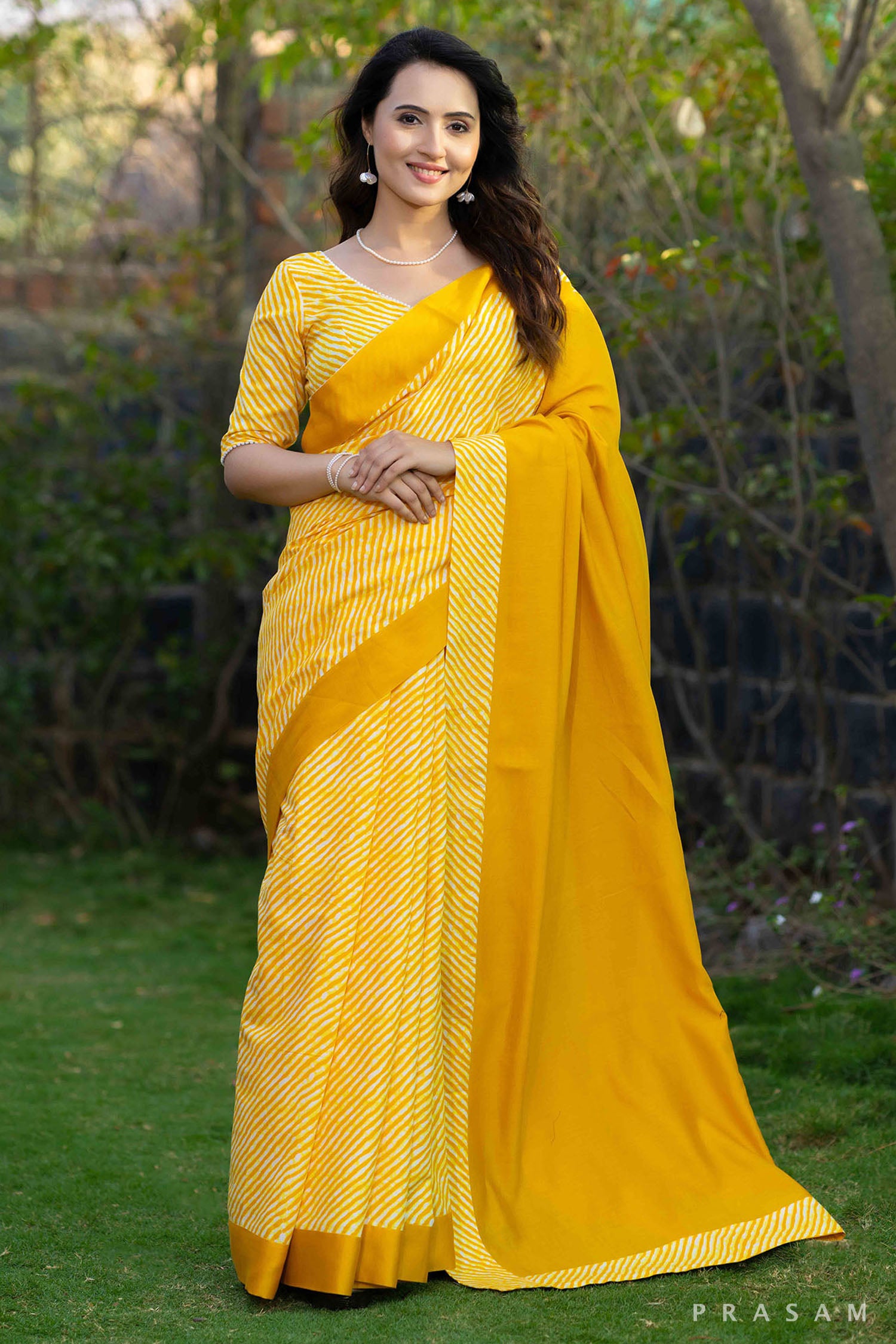 Surabhi golden yellow cotton lehariya and chanderi fusion saree