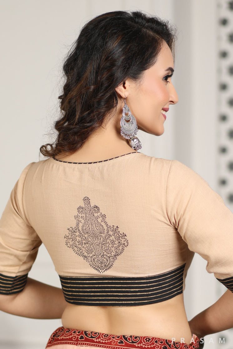 Cotton Handwoven Designer Blouse with Contrast Bold Motif Detail at the back prasam crafts