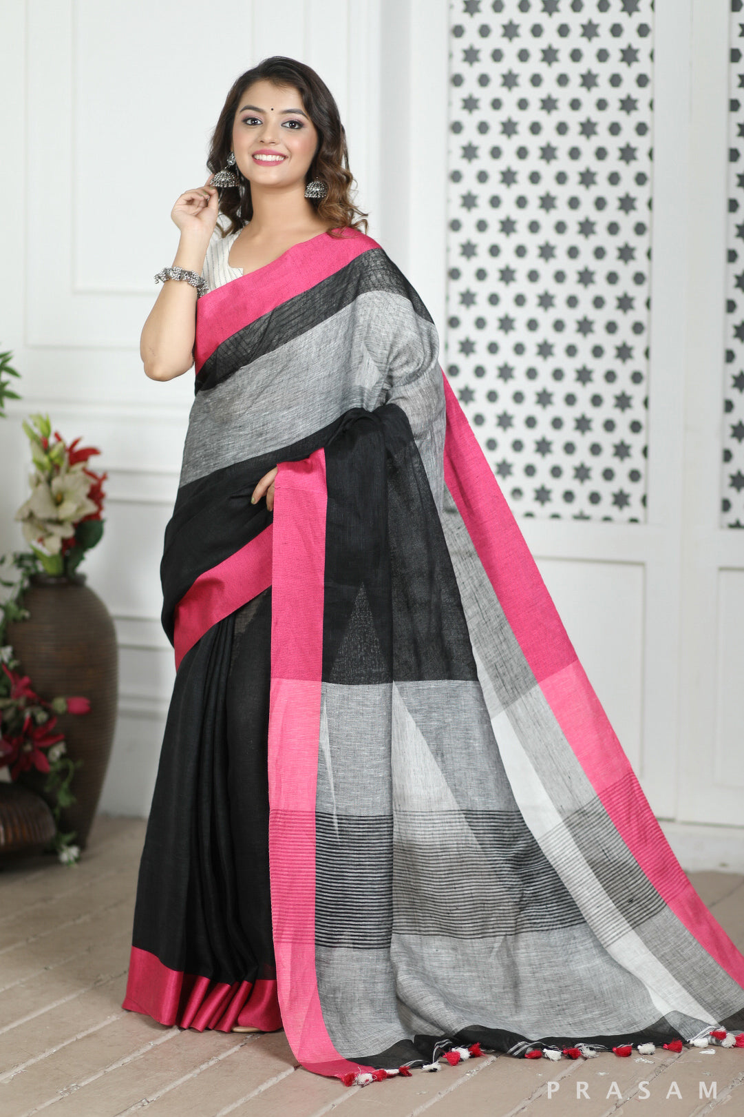 Night Dews Linen Saree
