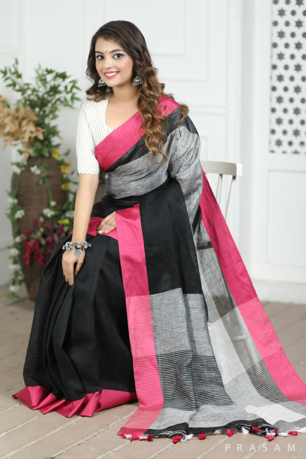 Night Dews Linen Saree