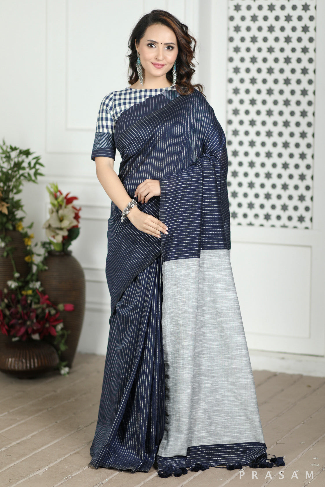 Stars Gather Handwoven Soft Cotton Saree Prasam Crafts