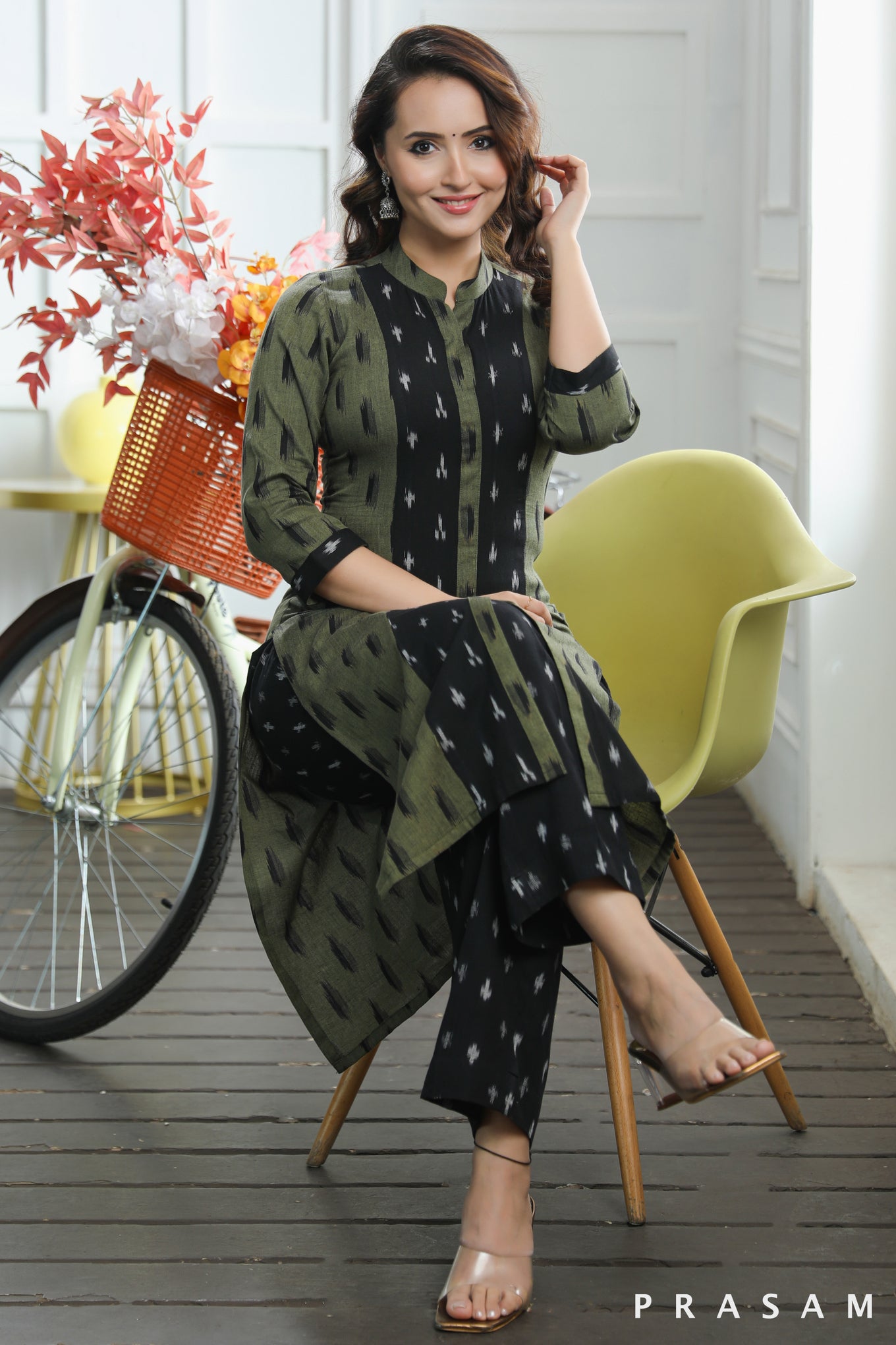 Aaradhya Classy Mehandi Green And Black Cotton Handloom Ikat Combination Kurti (Optional Pants)