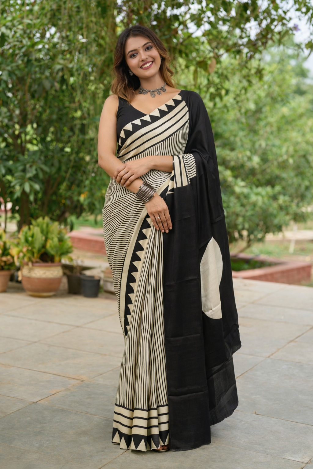 Sutra Rhythm Handpainted Pure Silk Saree