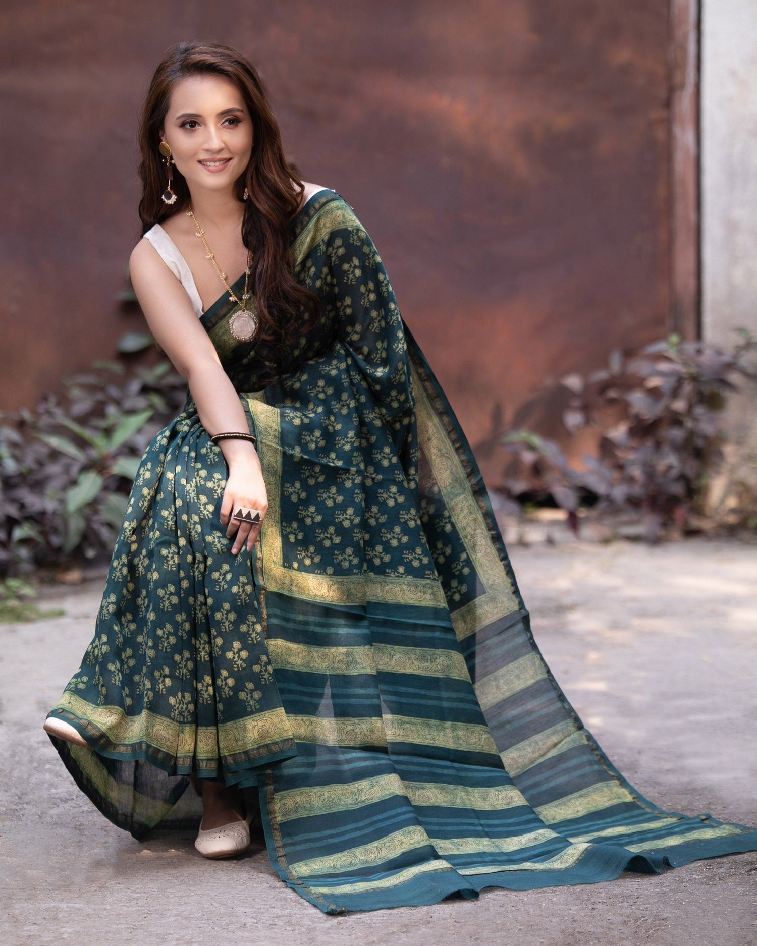 Elfin Flora-Natural Dye Block Print Chanderi Saree Prasam Crafts