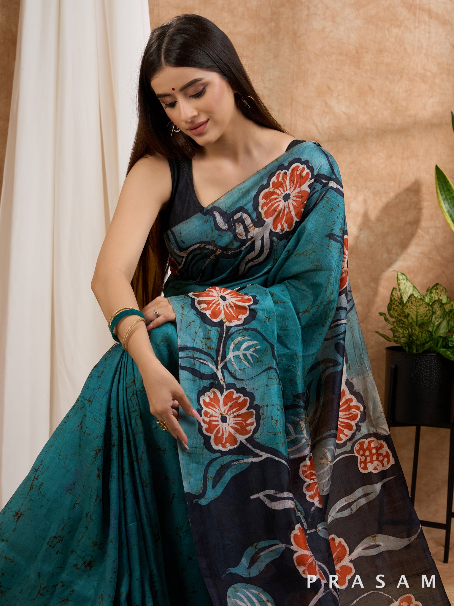 Blooming Artistry Pure Silk Saree