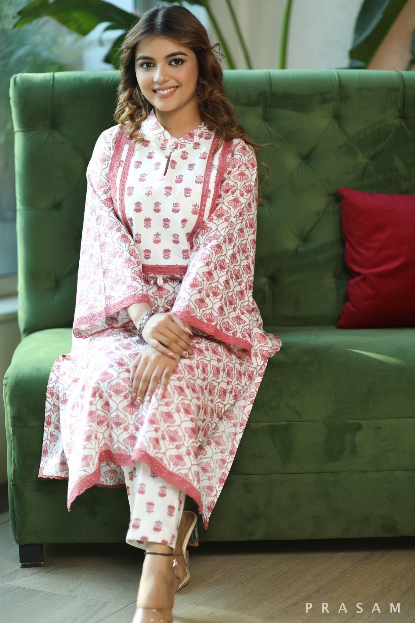 Lotus Luxury Fabulous Soft Cotton Printed Kurta Set With Lace And Kaudi Trims