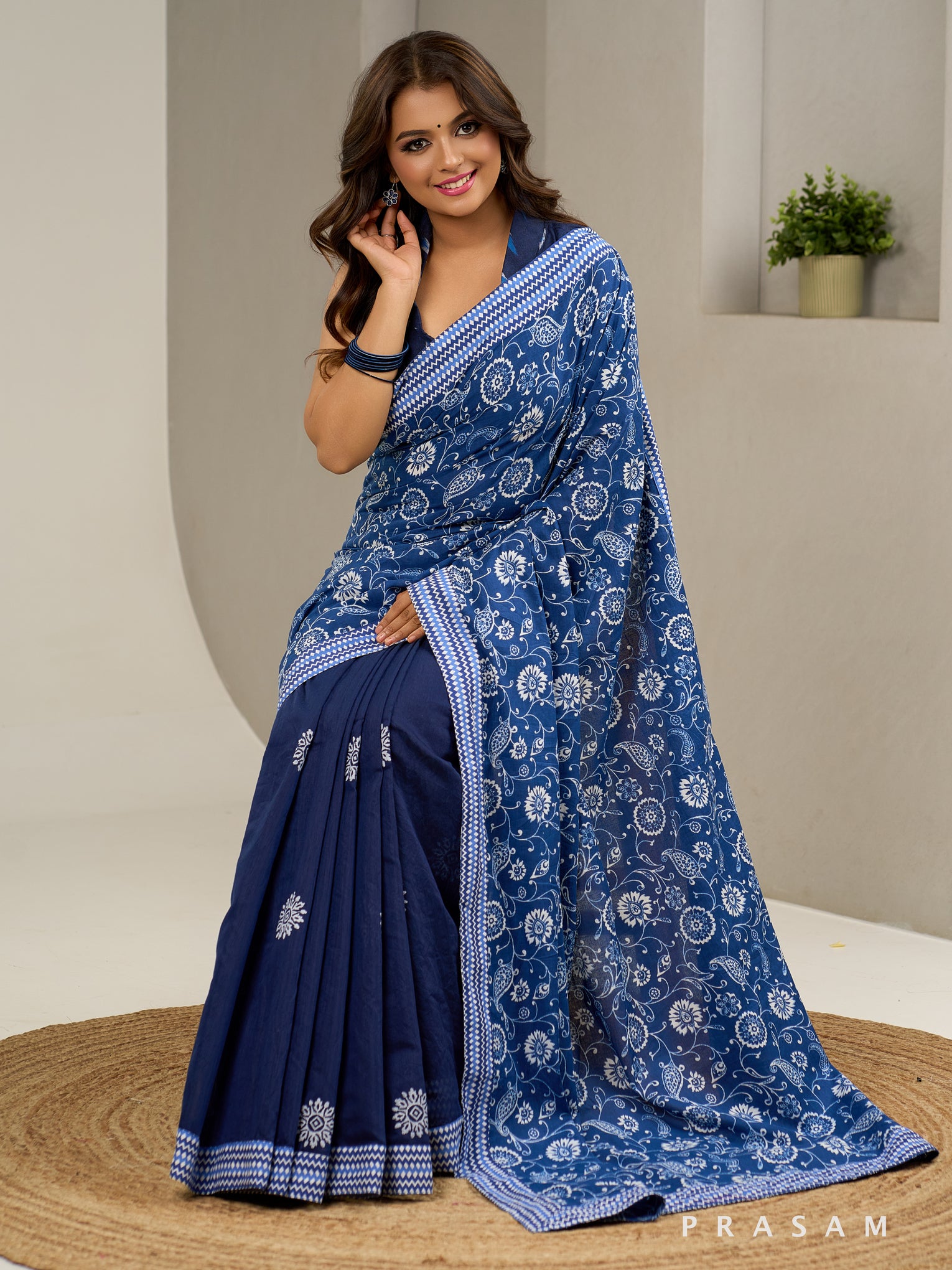 Noor In Navy Fusion Saree.