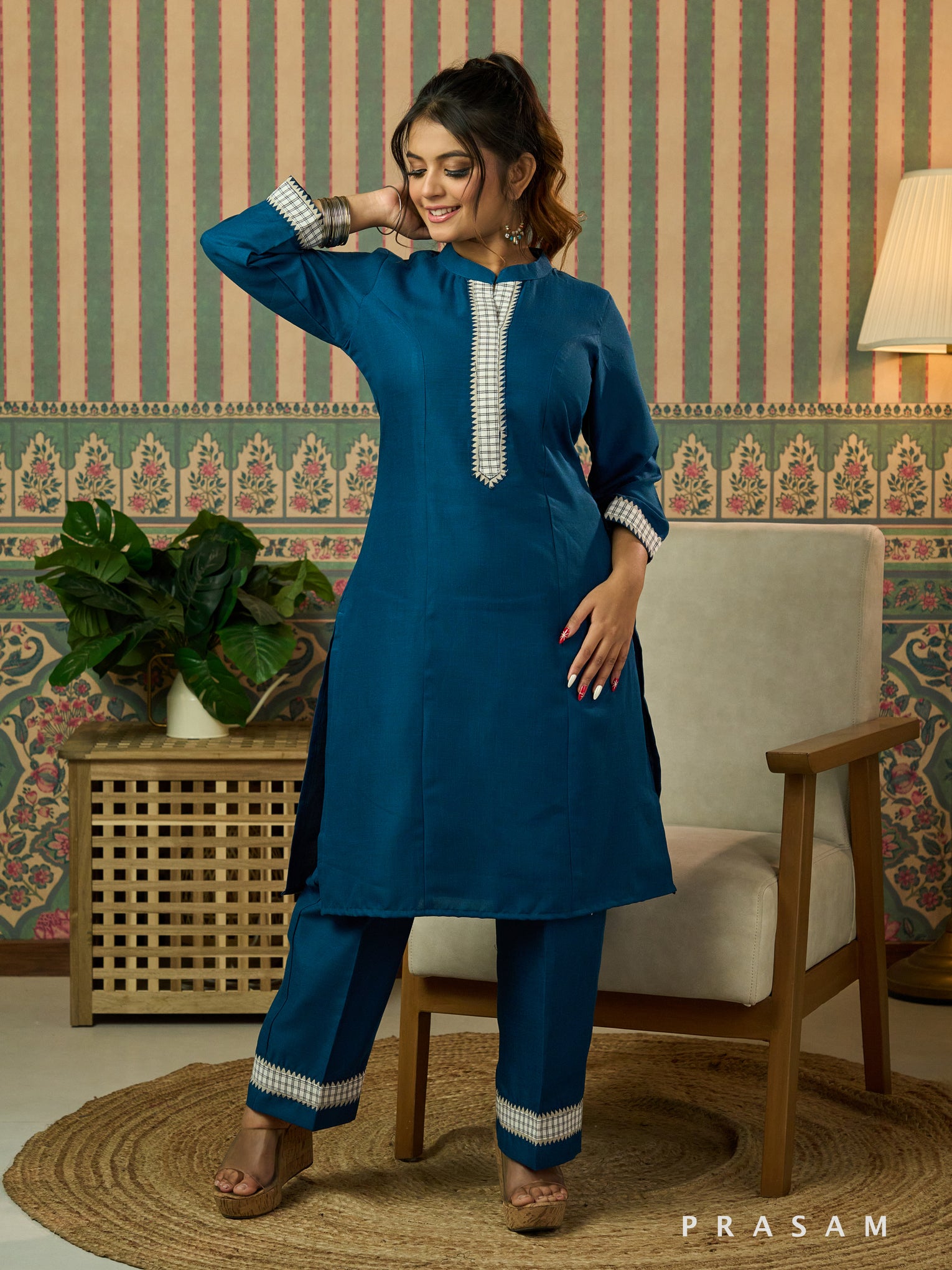 Tapsi Teal Kurta Set With Checkered Trims