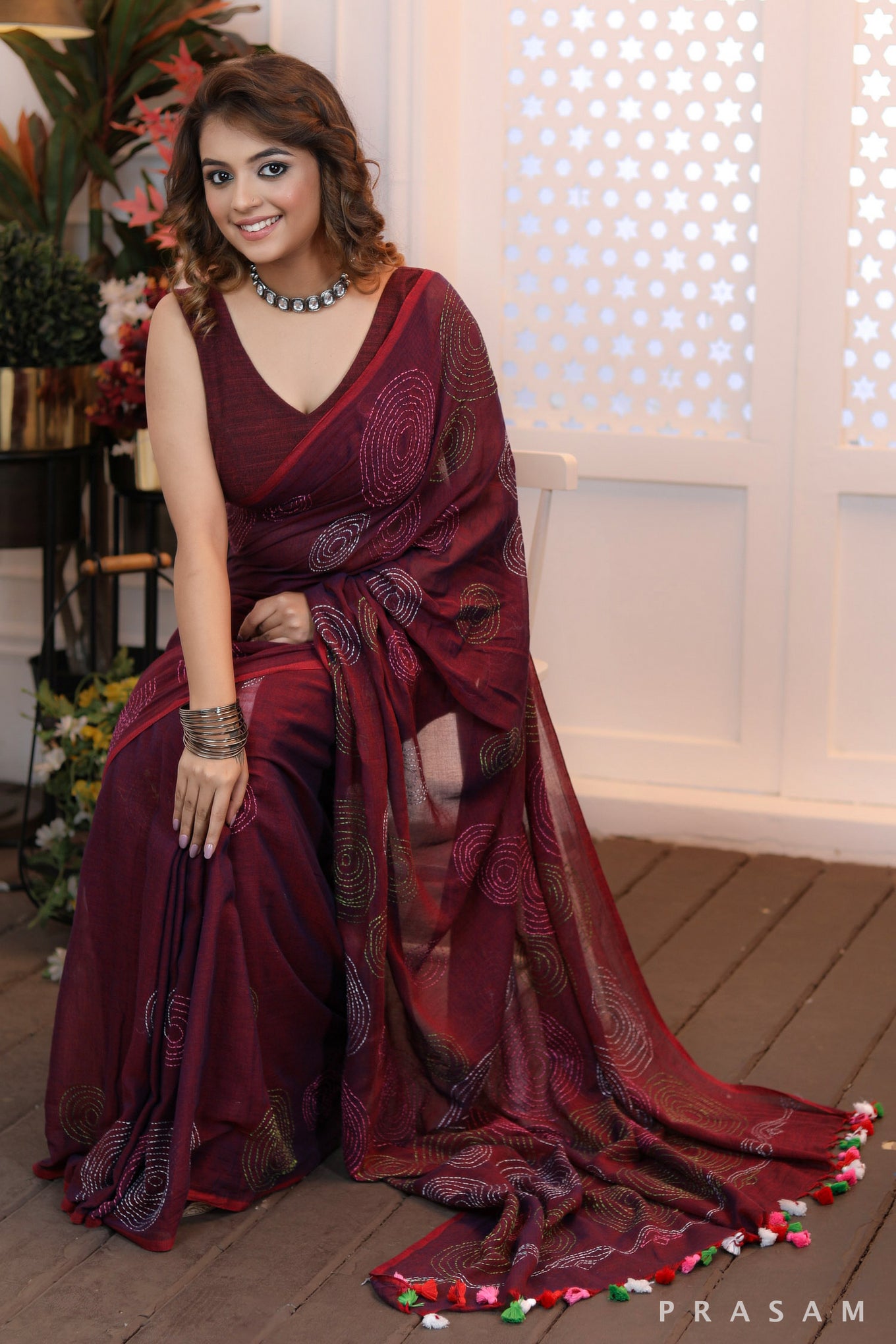 Wine Velvet Elegance Trendy handloom cotton saree