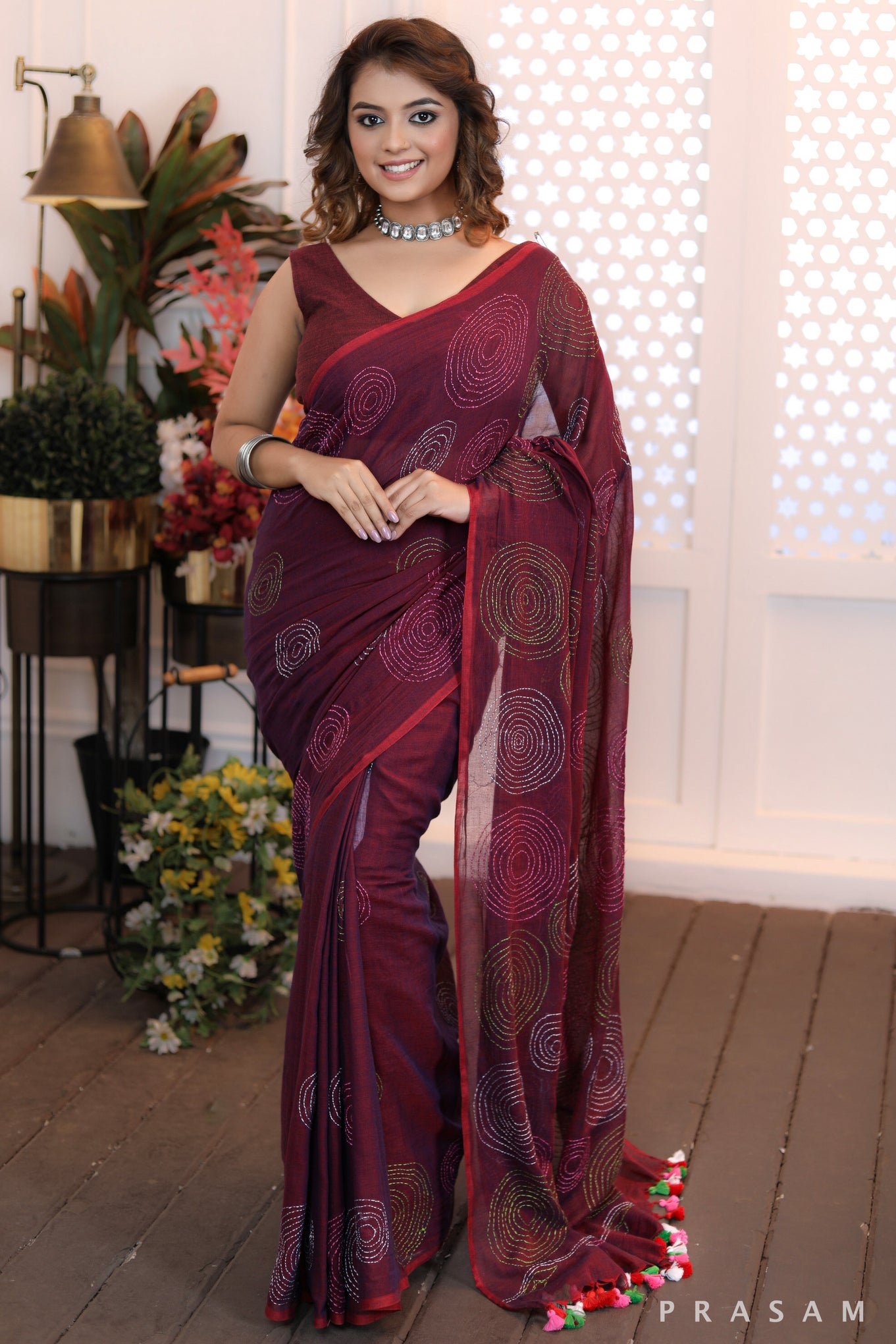 Wine Velvet Elegance Trendy handloom cotton saree