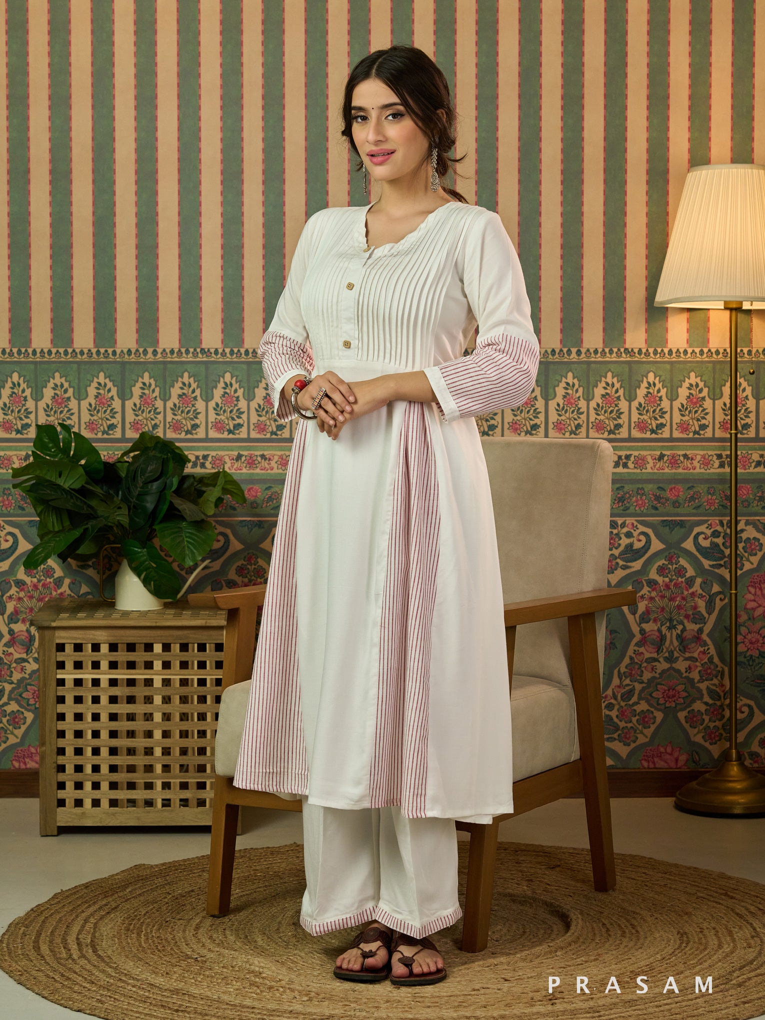 Daisy Bloom Muslin Kurta Set