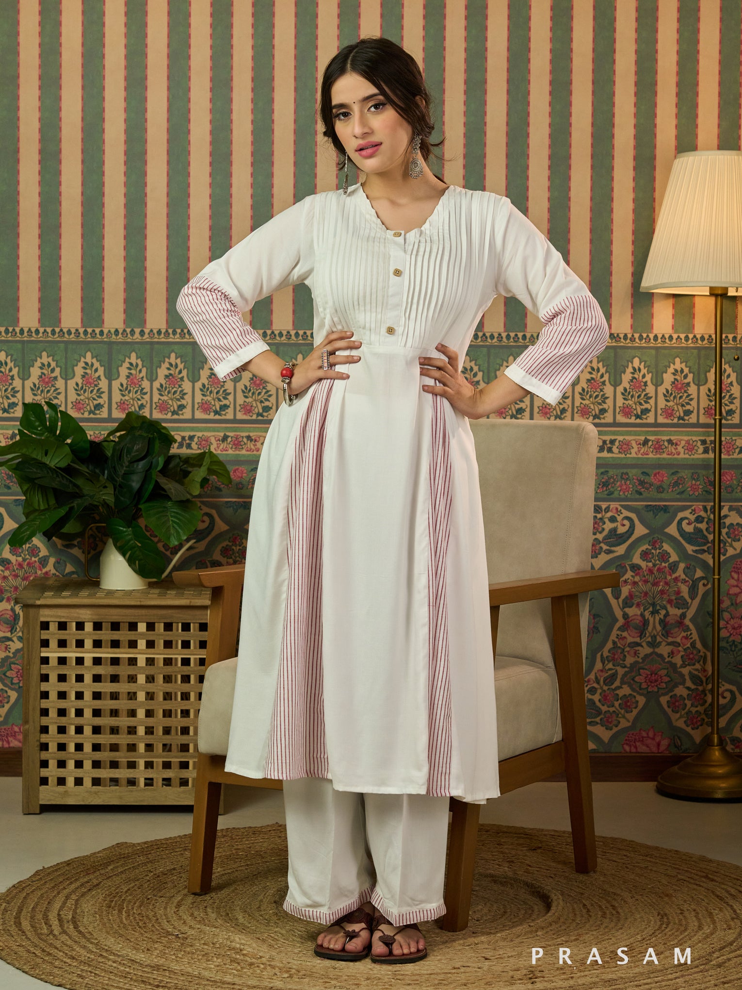 Daisy Bloom Muslin Kurta Set