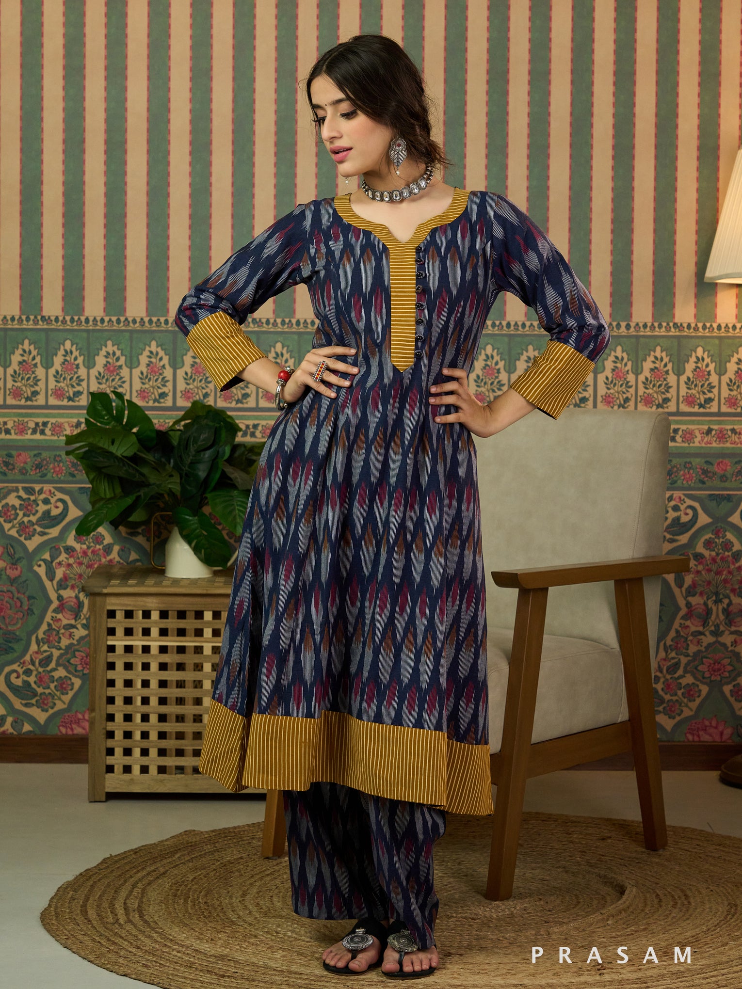 Liyana Ikat Kurta Set