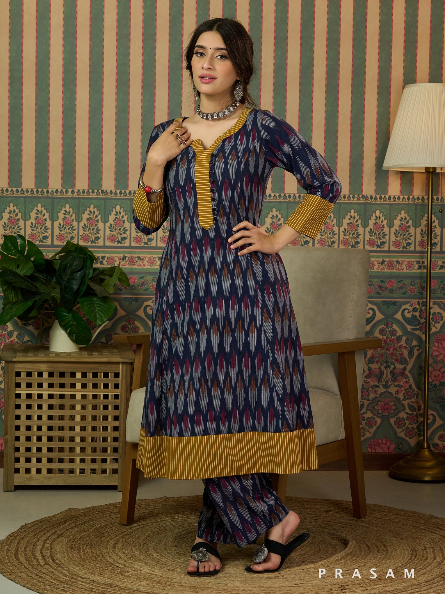 Liyana Ikat Kurta Set