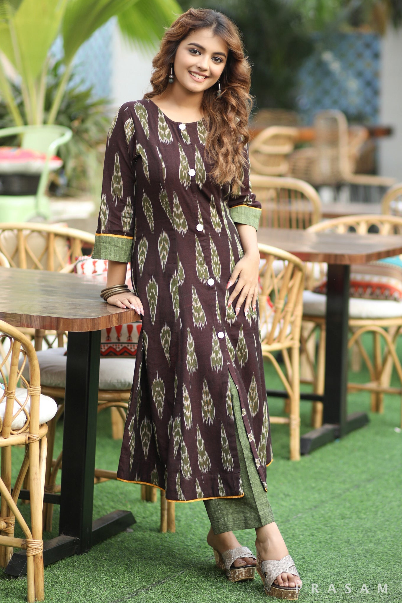 Mystic Garden Dark Purple Ikat Kurta With Mehandi Green Handloom Cotton Trims (Pant Optional)