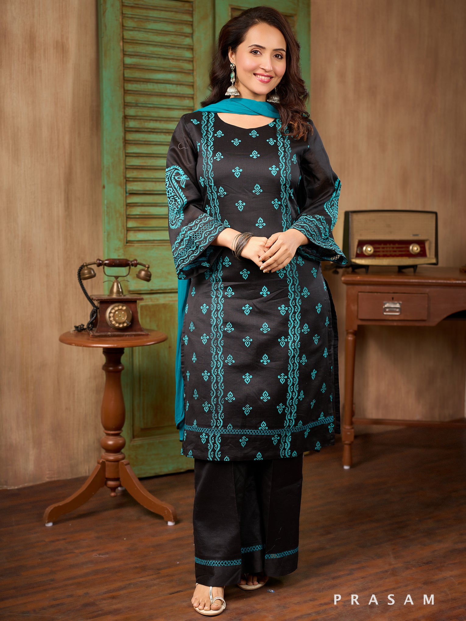 Neel Tara Chanderi Kurta Set