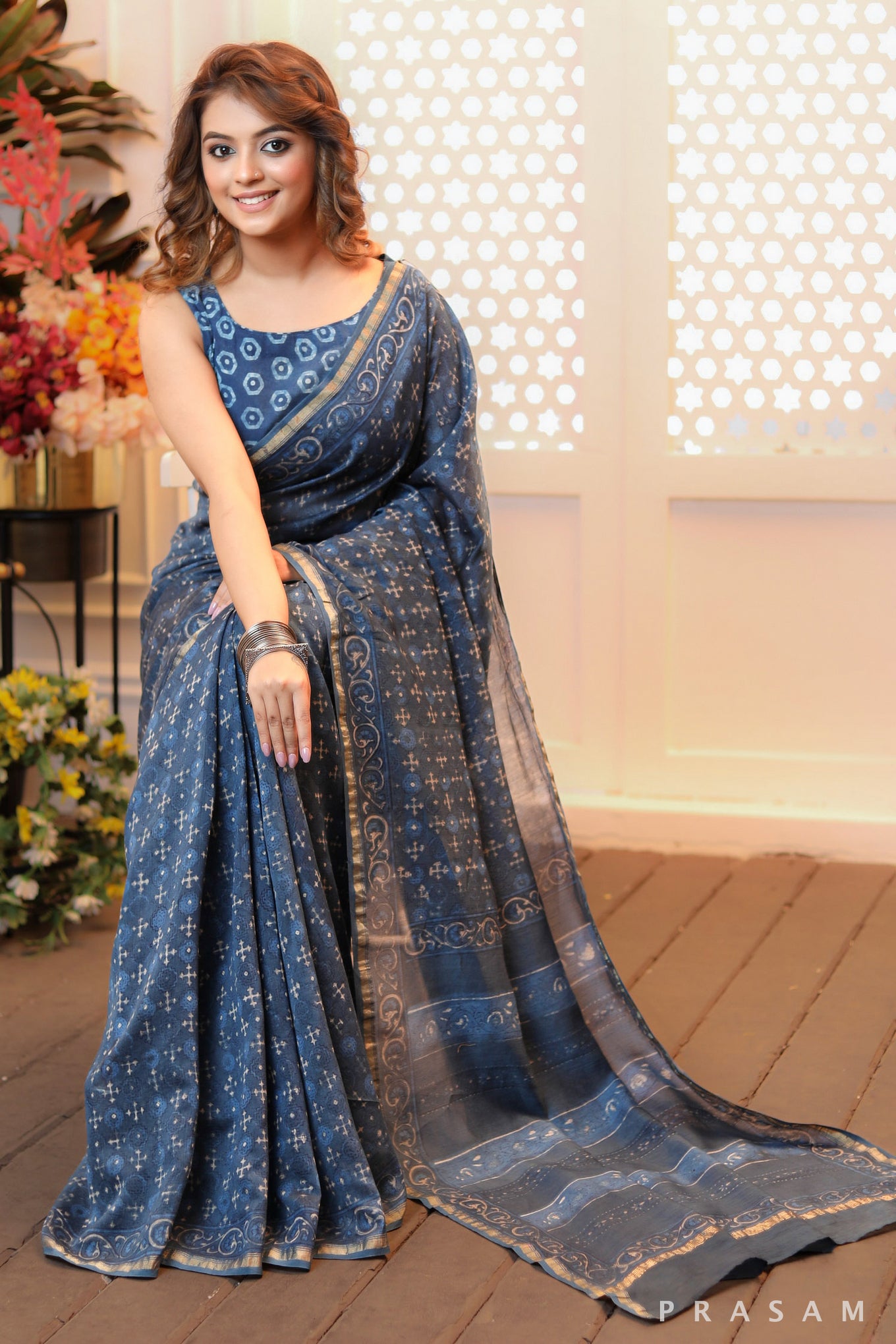 Trendy Tulle Elegant blockprinted blue chanderi saree