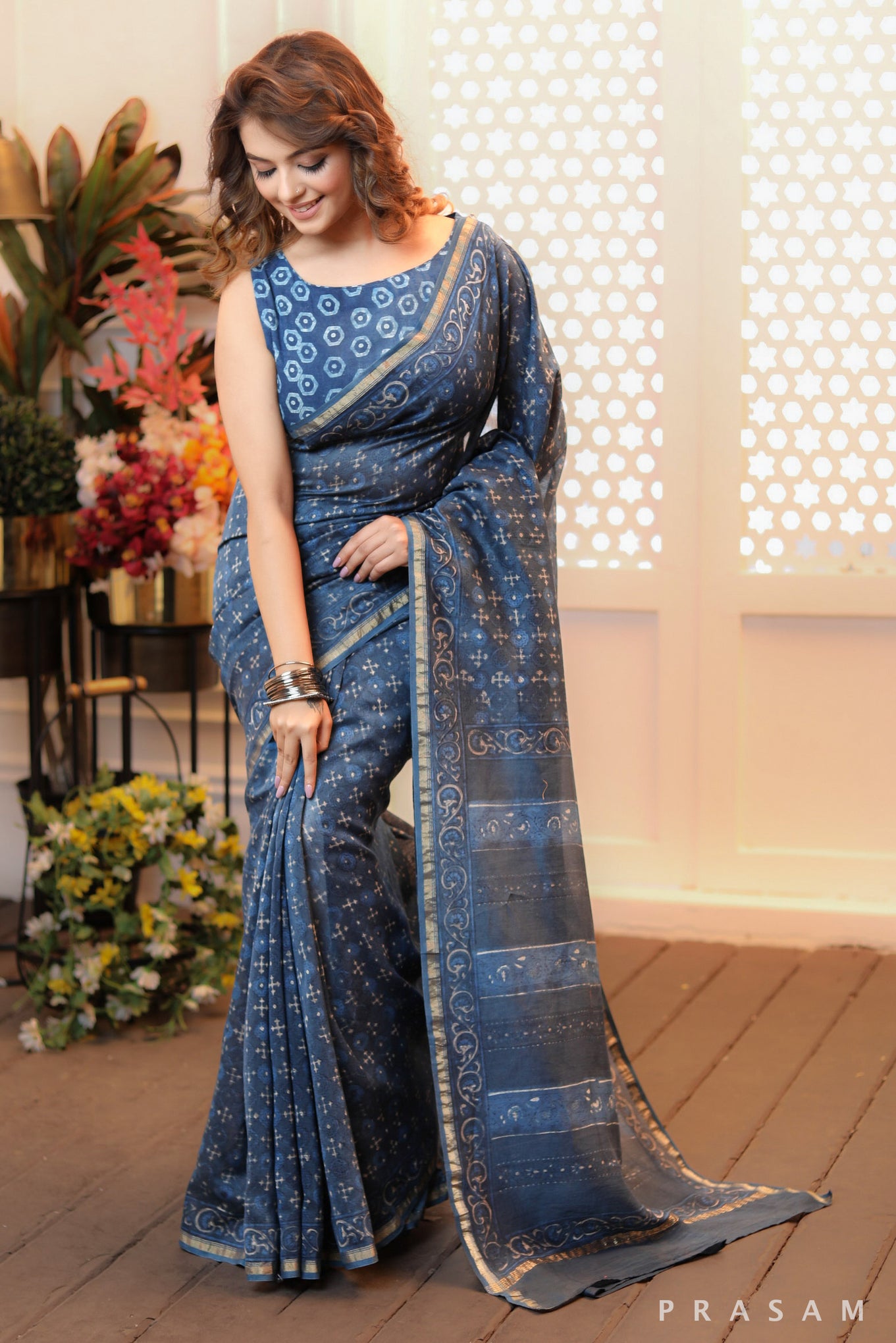 Trendy Tulle Elegant blockprinted blue chanderi saree