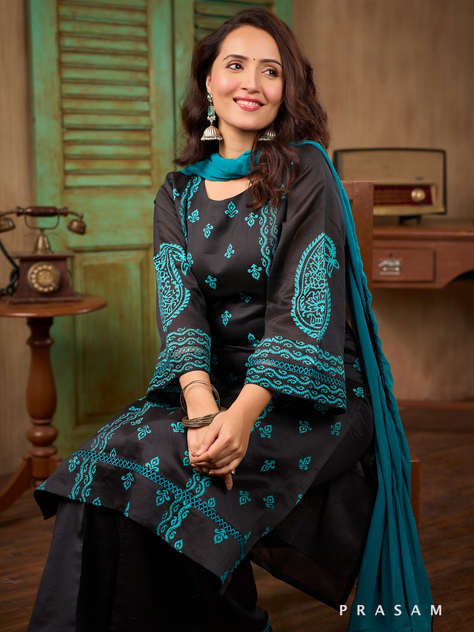 Neel Tara Chanderi Kurta Set