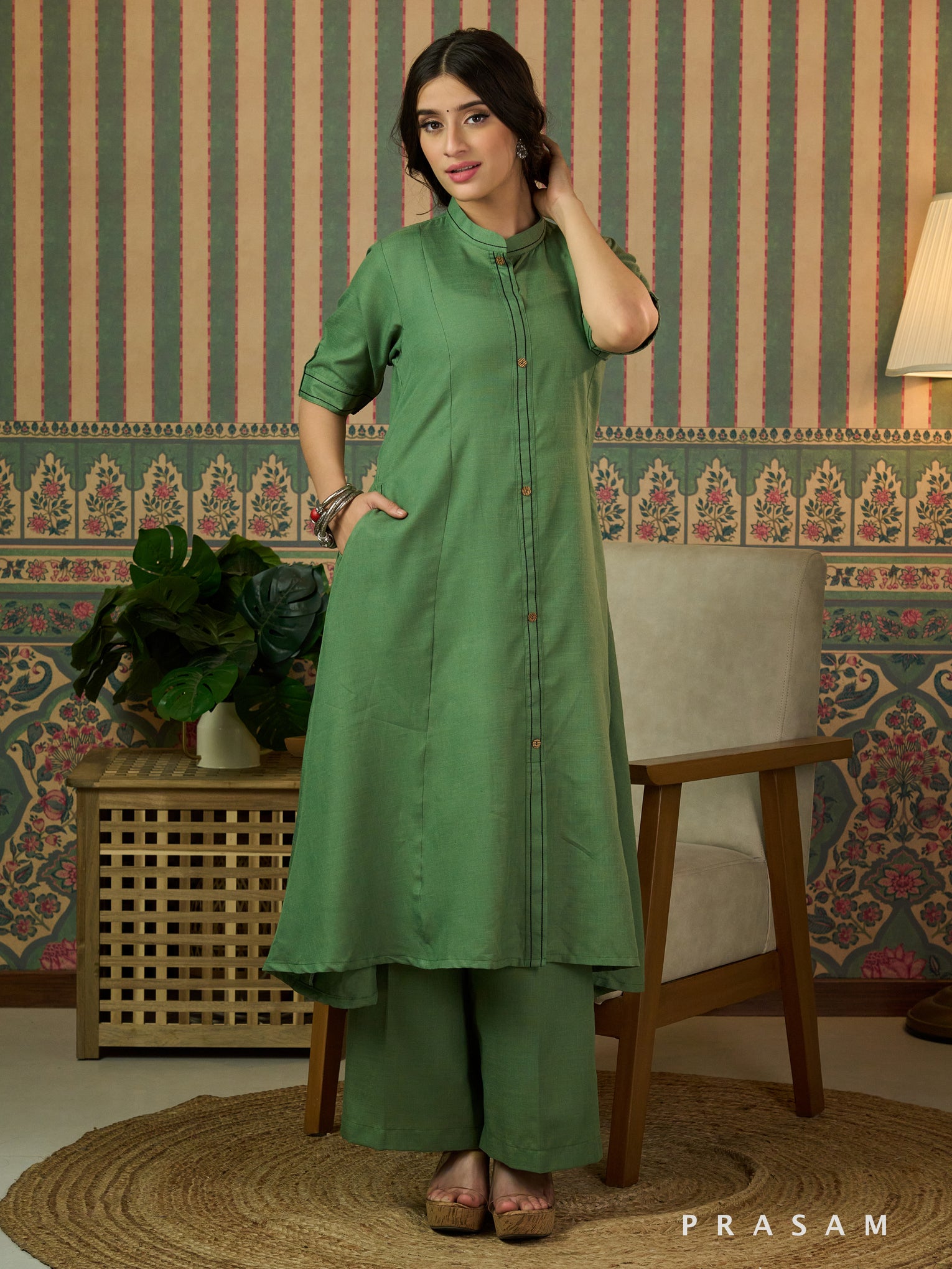 Kamya Mint Muslin Kurta Set