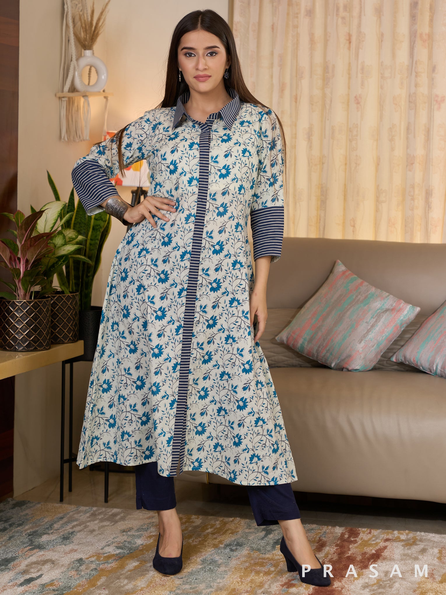 Blue Orchid Printed Kurti With Ajrakh Stripes