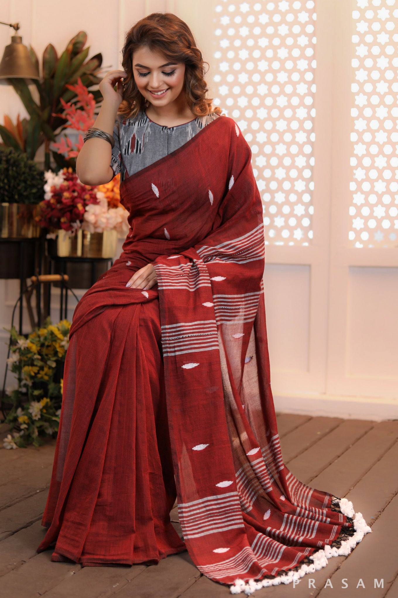 Majestic Maroon Beautiful handwoven cotton saree