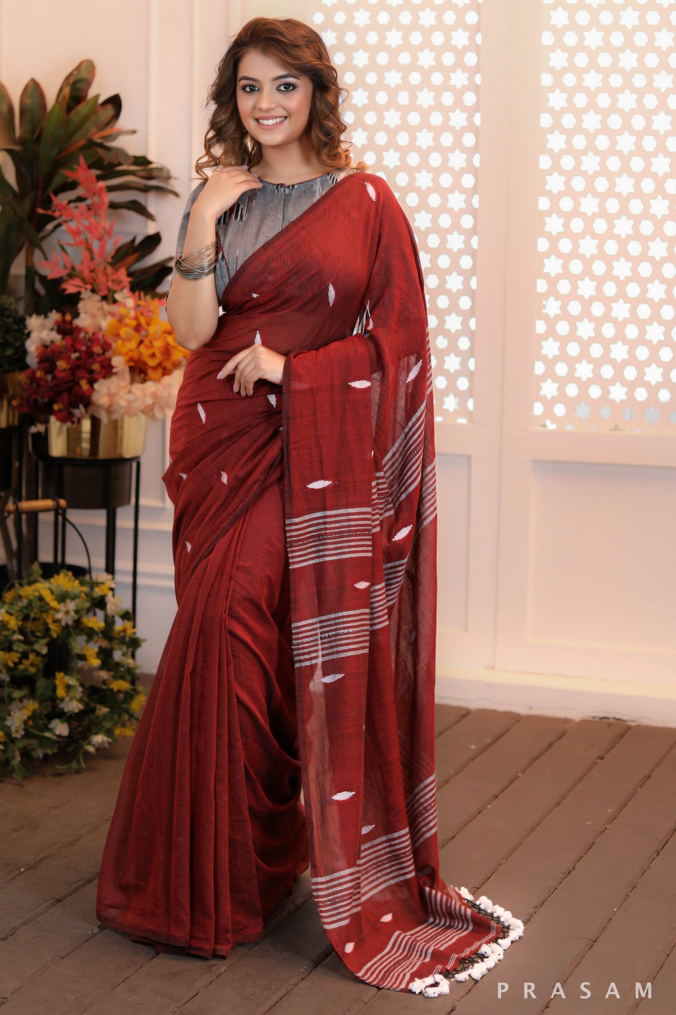 Majestic Maroon Beautiful handwoven cotton saree