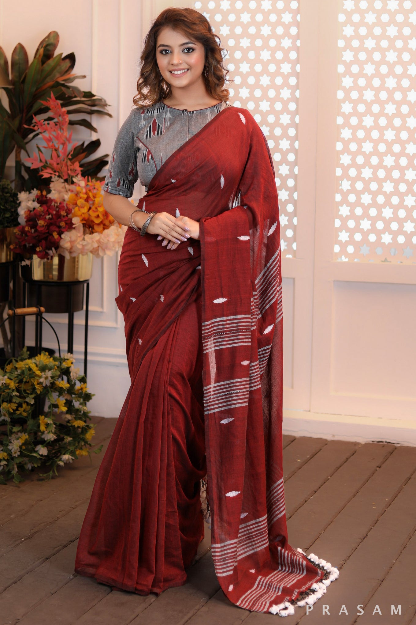 Majestic Maroon Beautiful handwoven cotton saree