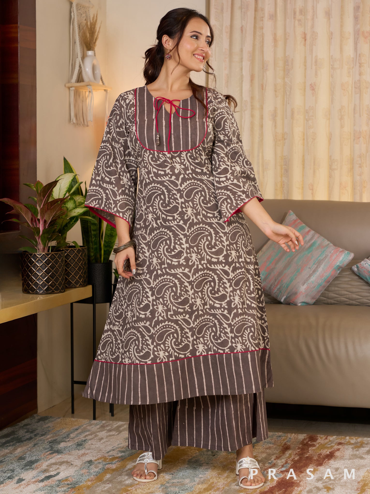 Bagru Sandstone Kurti Set