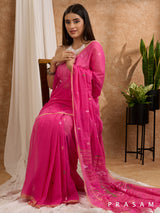 Fuchsia Bloom- Soft Mul Jamdani Saree