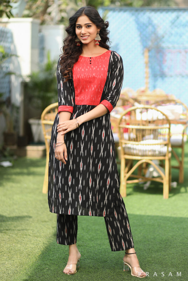 Buy RustOrange Red & Black Cotton Solid Straight Kurti online in India at  best price. When it … | Indian designer outfits, Kurti designs party wear,  Fashion dresses