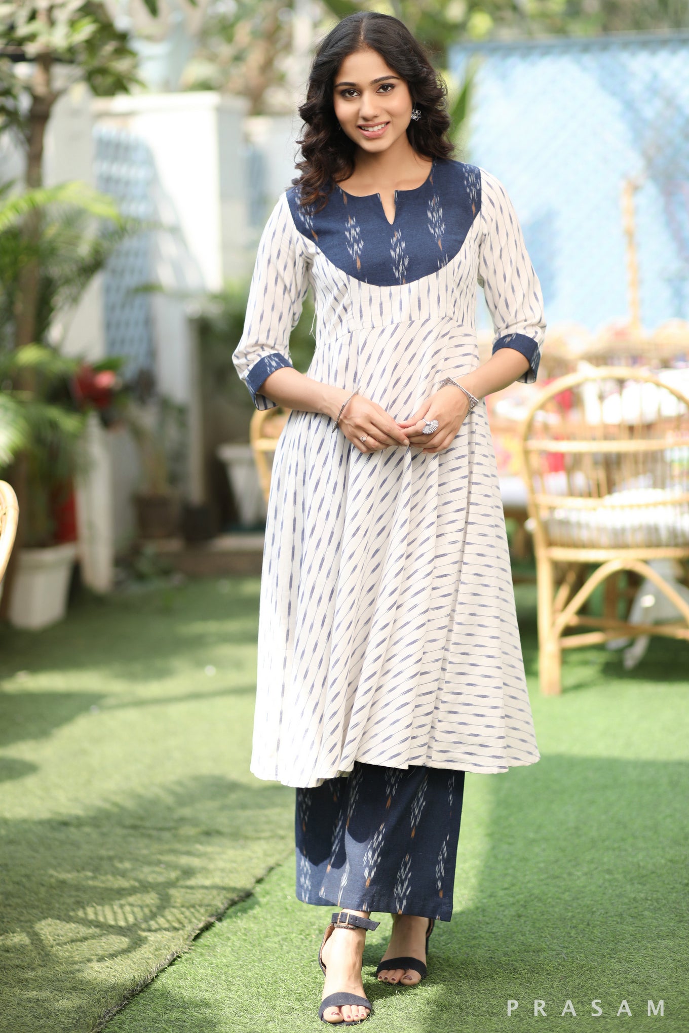 Contemporary Ikat Splendor Flattering White And Blue Ikat Fusion Kurta Set