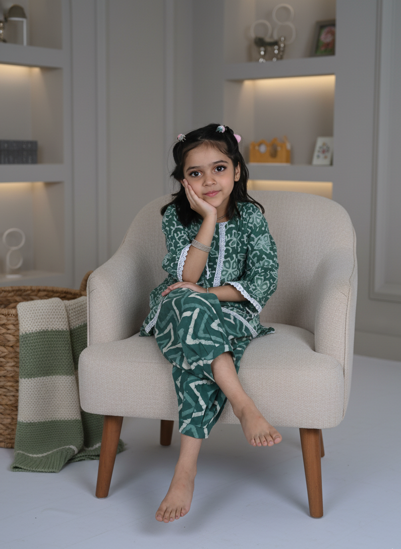 Chevron Charm Bagru Kurta & Trouser