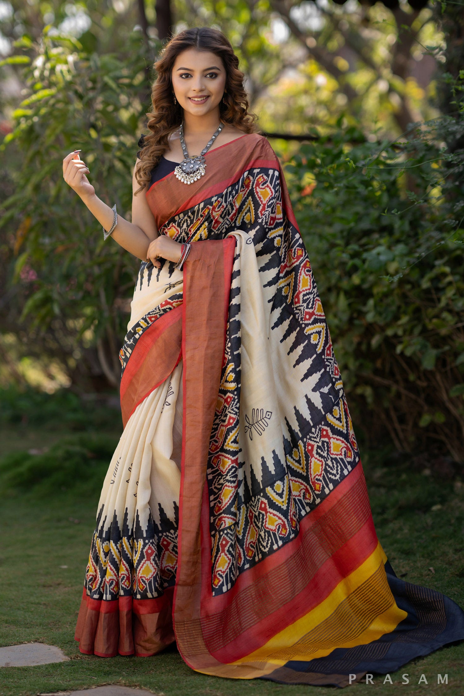 Pavitra traditional print pure silk saree