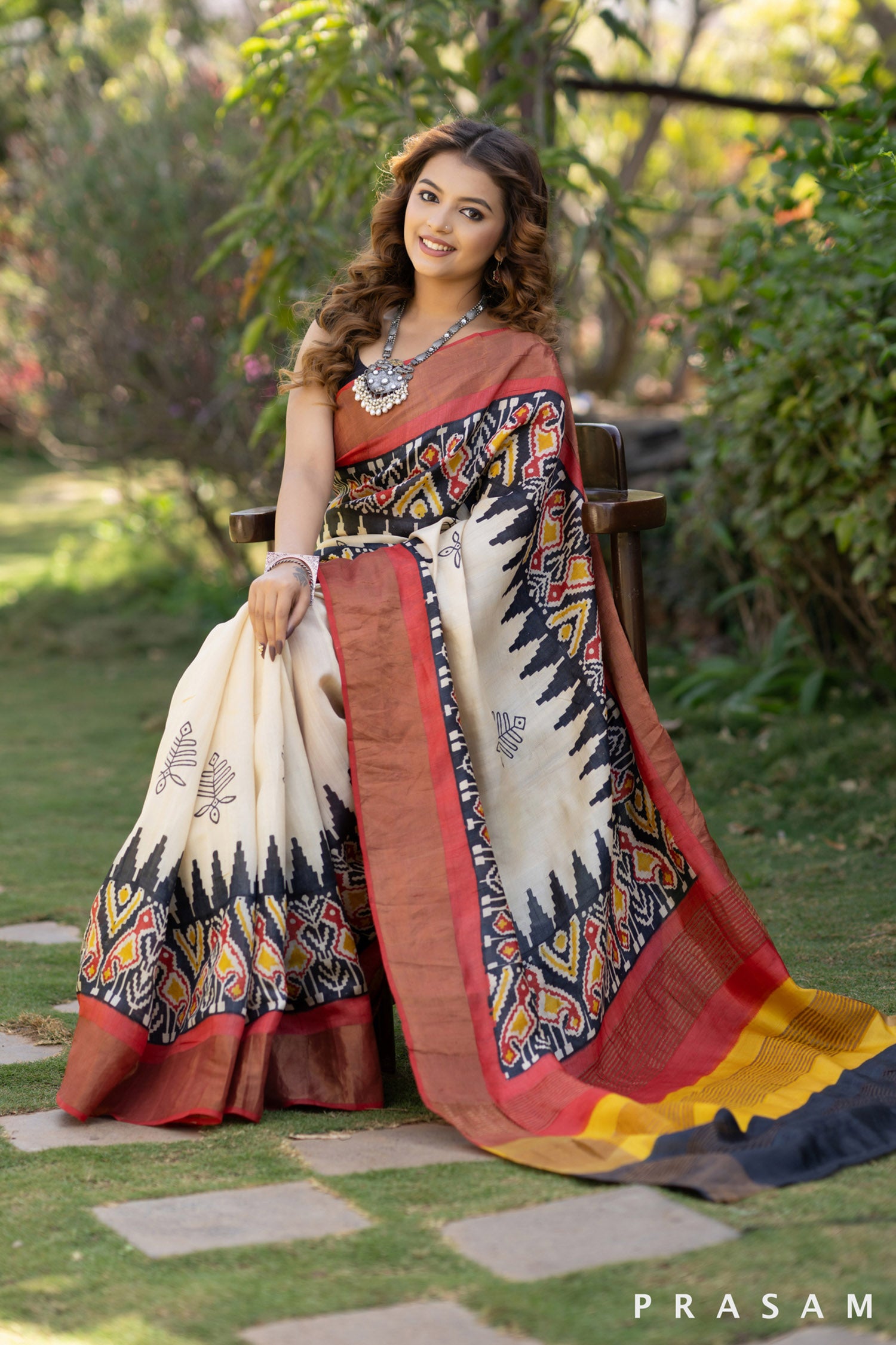 Pavitra traditional print pure silk saree