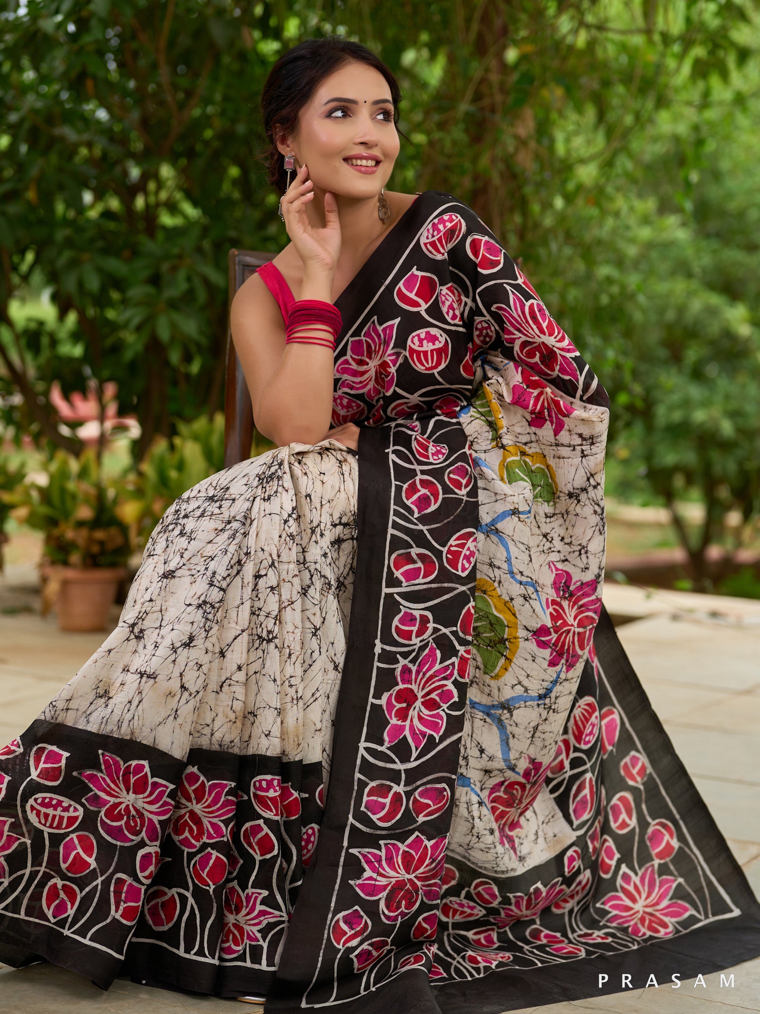 Pearl Patina Black Blossom Edging Pure silk sarees