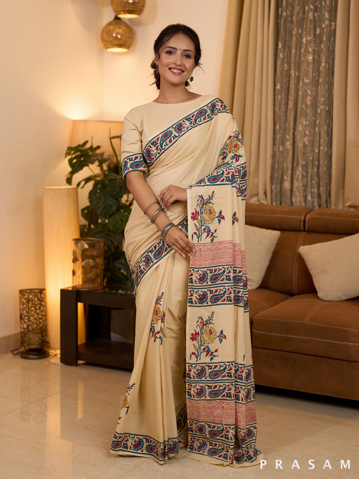 Beige Beauty Mul Block Printed Saree