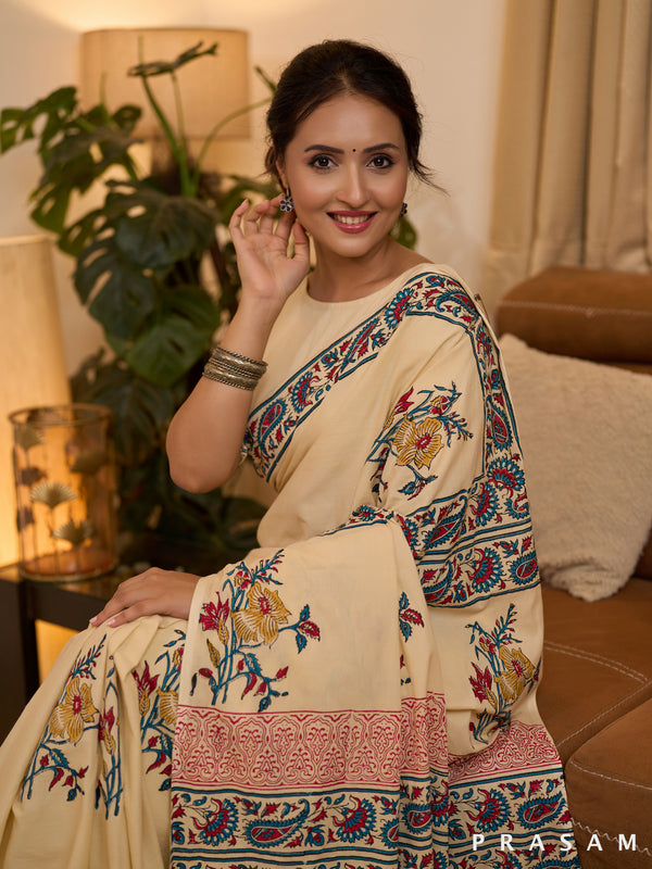 Beige Beauty Mul Block Printed Saree