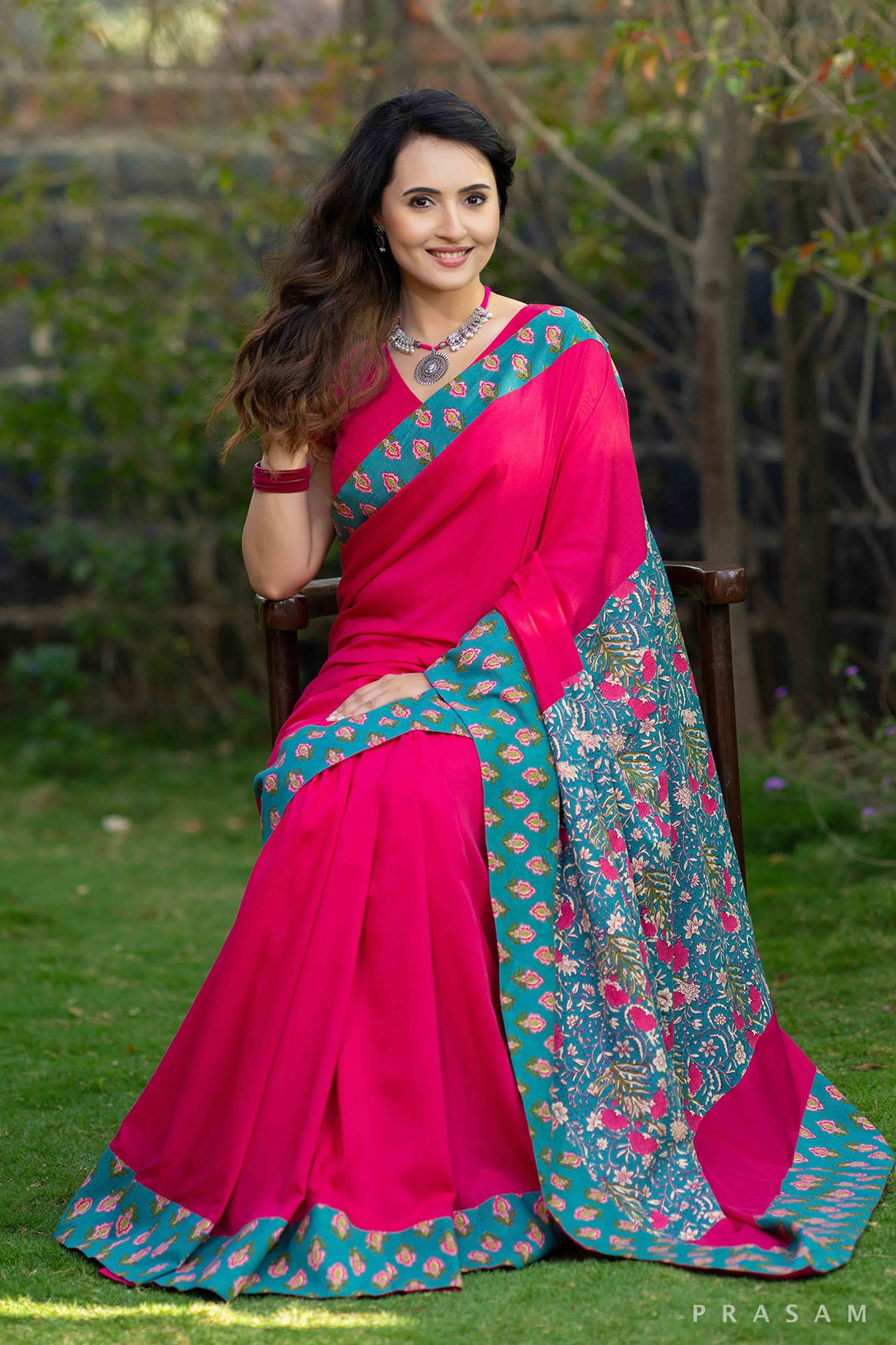 Royal rani pink muslin saree with bagru pallu and border