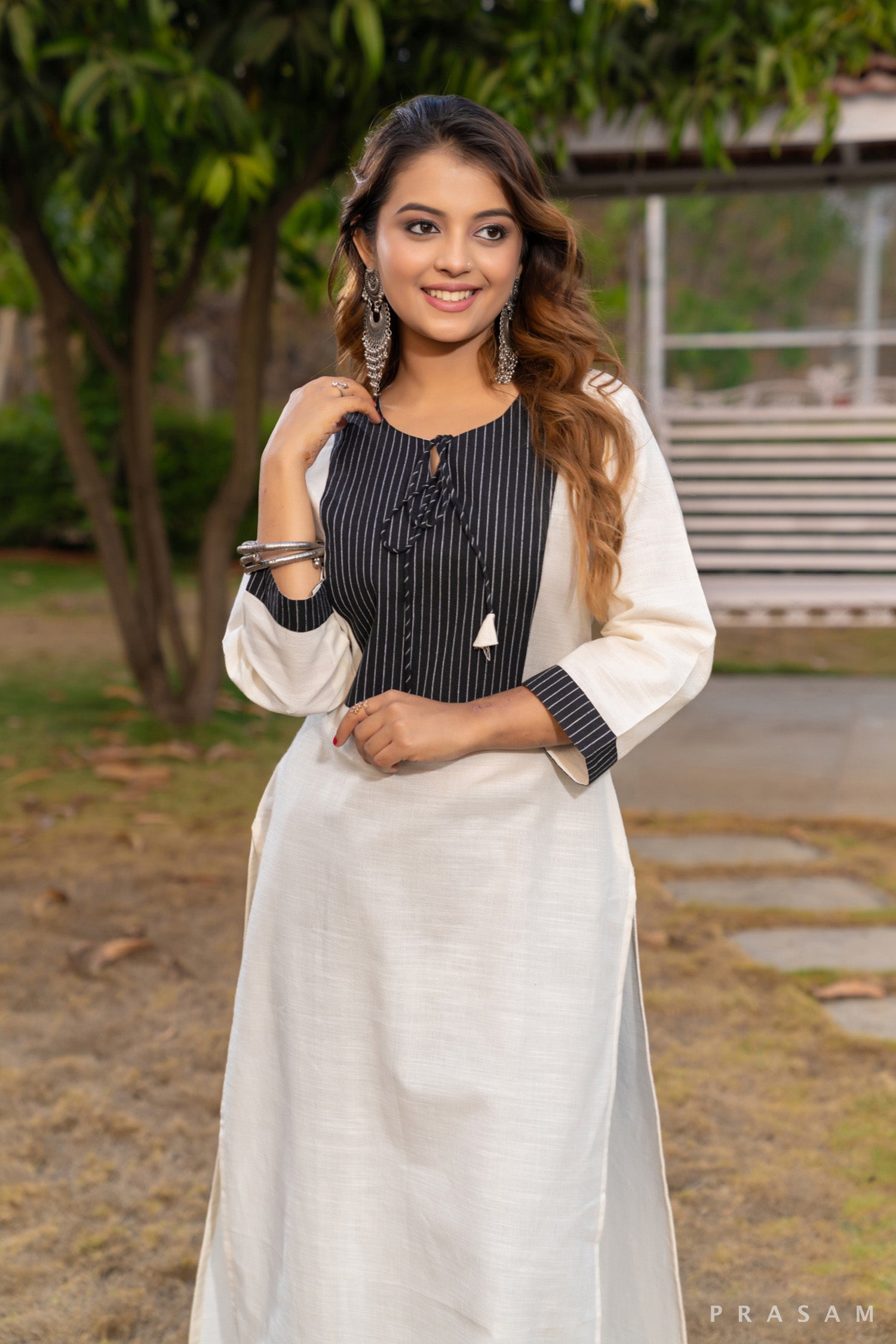 Whispering Sands Off-White Handloom Cotton Kurti with Stripe Yoke (Optional Pants)